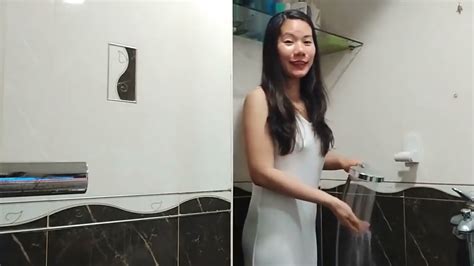 kaplog pinay porn|Viral na: Kim Domingo naghubad ng panty at bra sabay ligo sa pool.